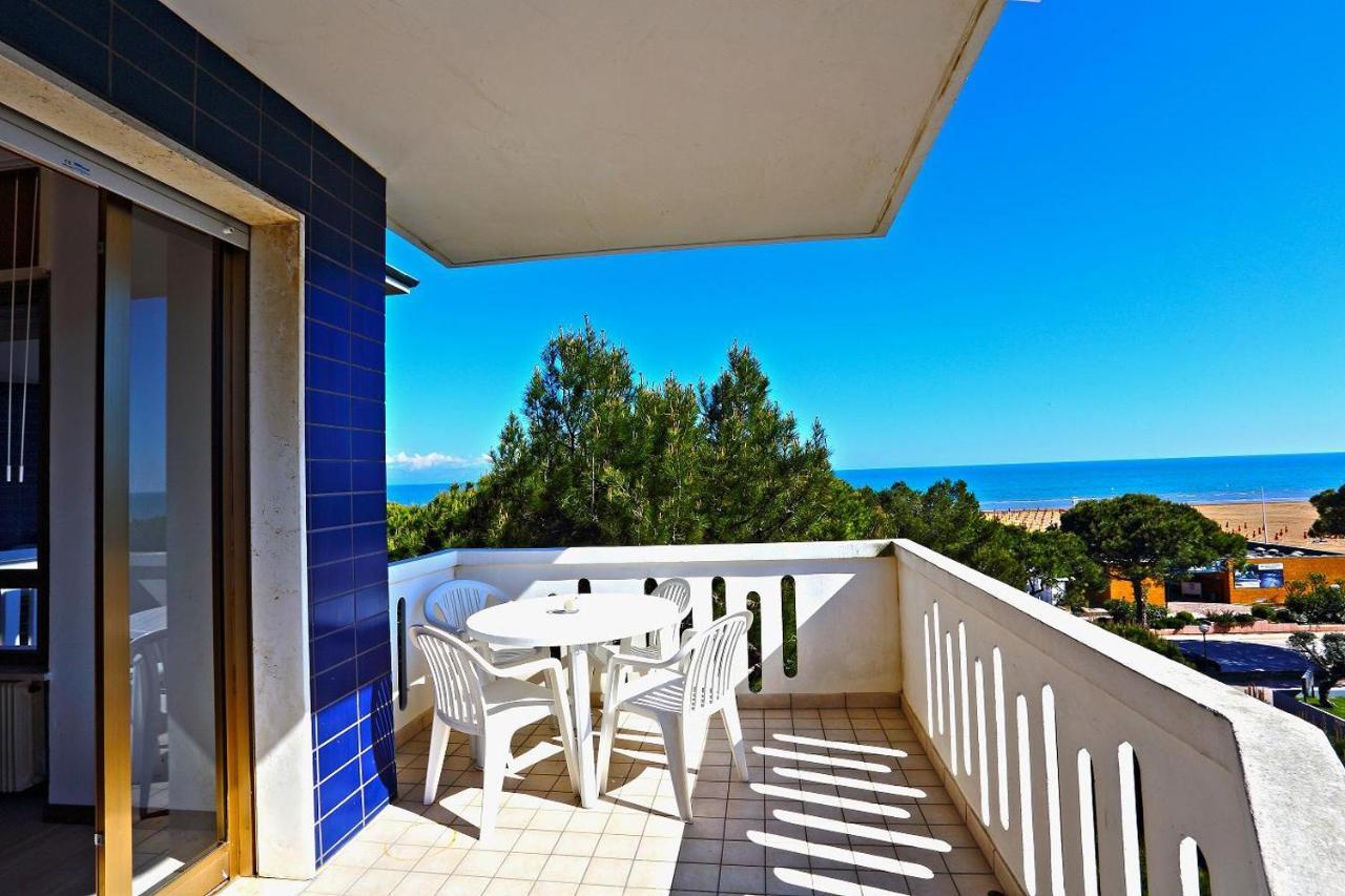 Apartment Blu Residence Lignano Sabbiadoro Eksteriør bilde